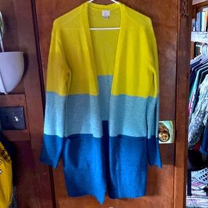 A new day long color-block cardigan